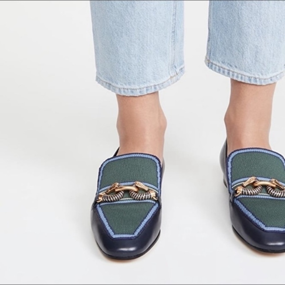 Tory Burch Loafers Jessa 20MM Calf Leafer in Navy Green Gold Chain - Picture 1 of 8